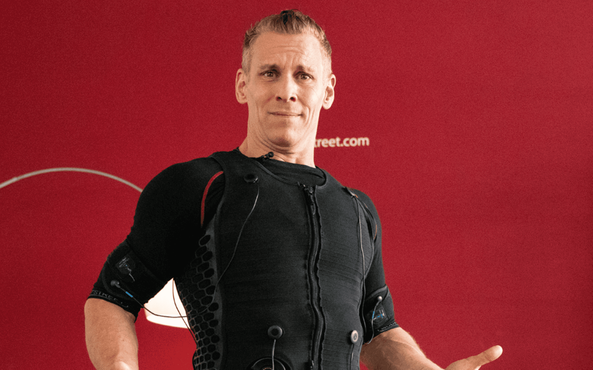 EMS-Training: Patric Heizmann trägt die dafür nötige Funktionsweste