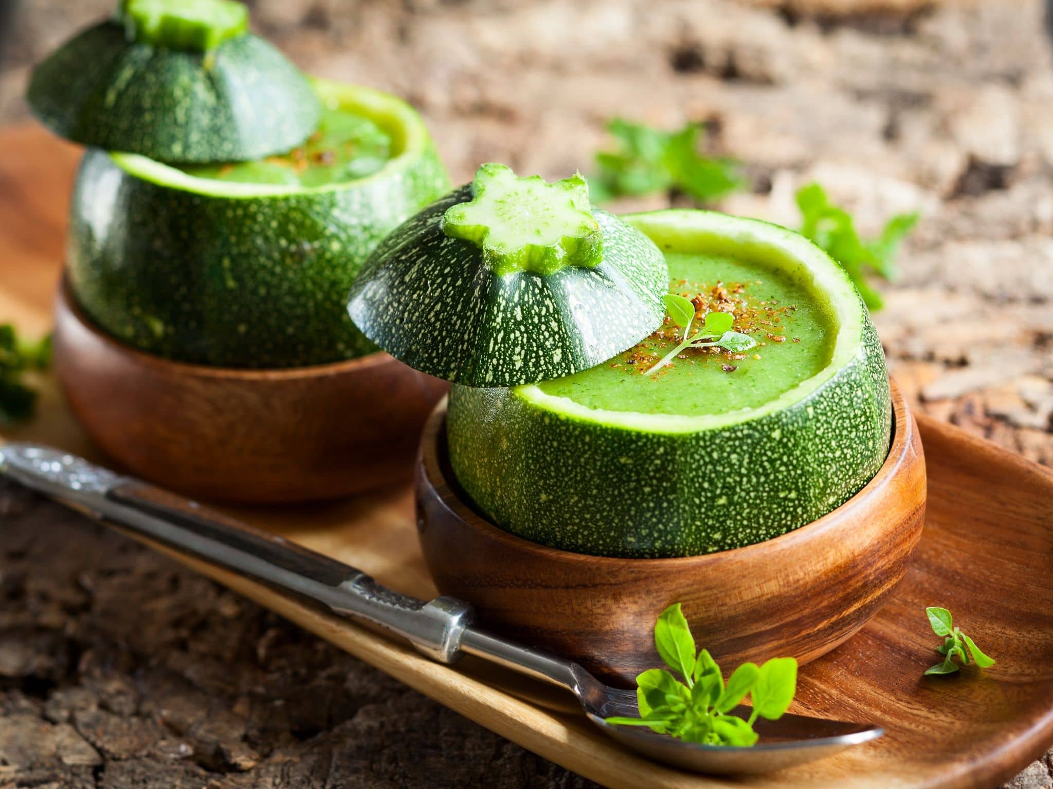 Alleskönner Zucchini: Leckere Zucchinisuppe