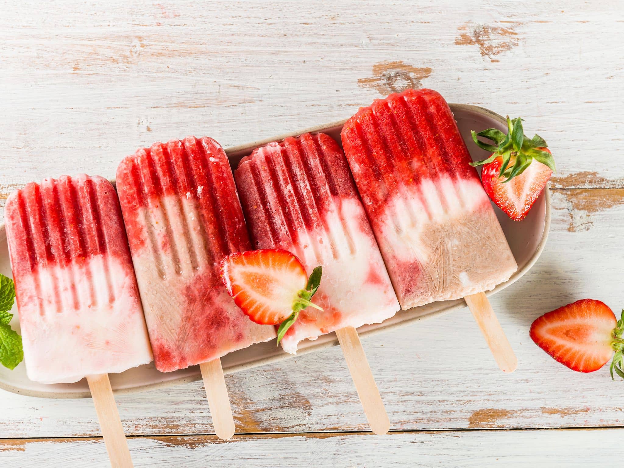 Rezeptfoto: Erdbeer-Kokos-Eis