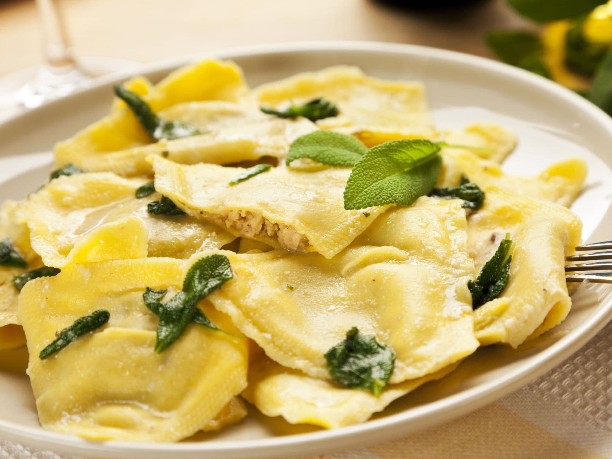 Abb-Birnenravioli-shutterstock-Oliver-Hoffmann_118614529