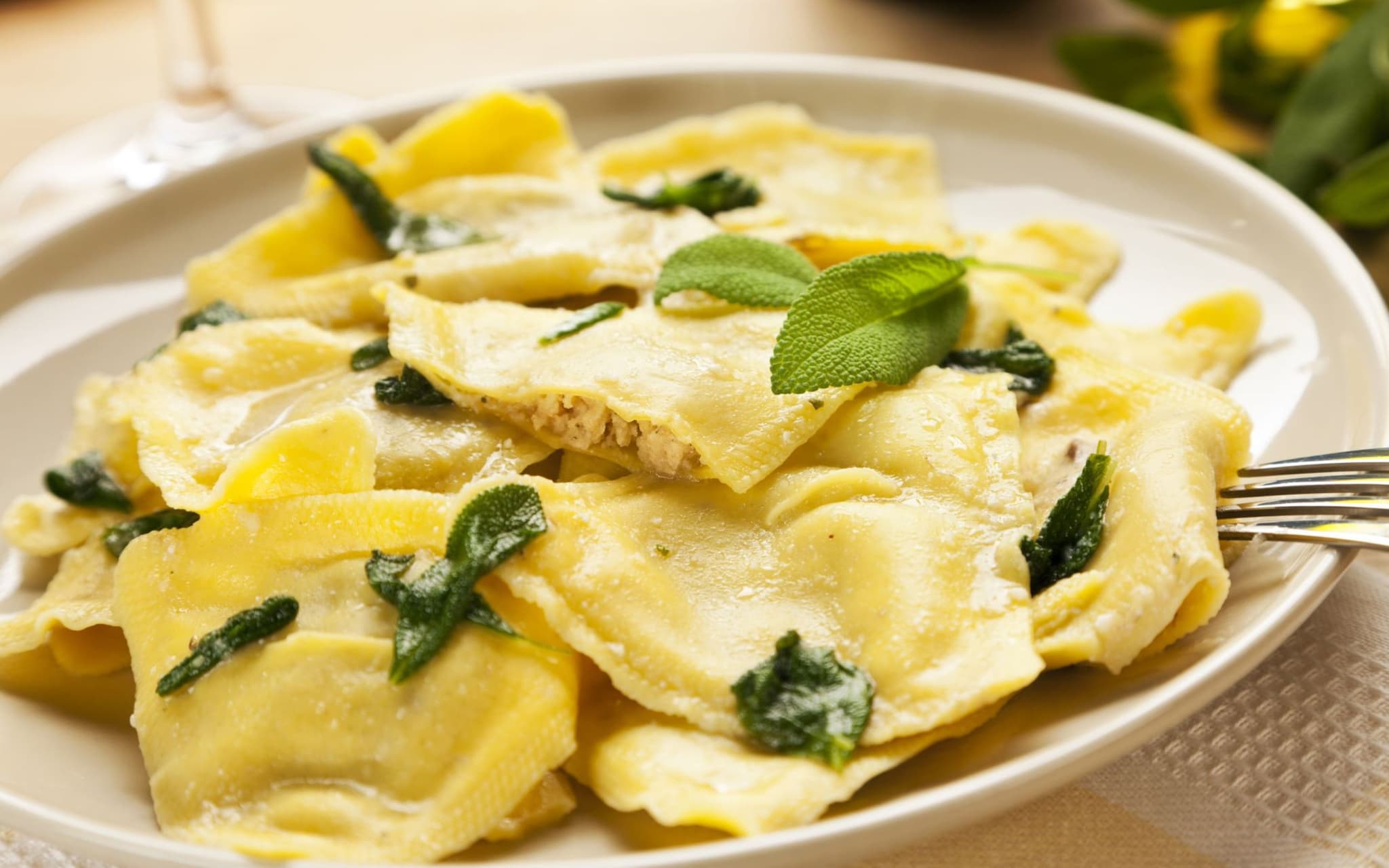 Abb-Birnenravioli-shutterstock-Oliver-Hoffmann_118614529