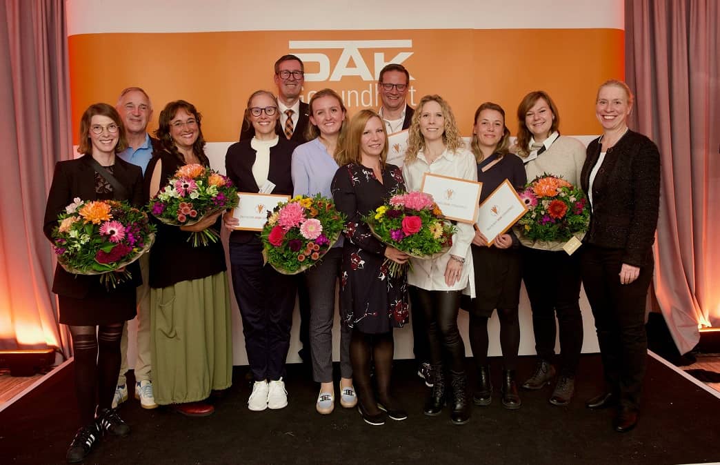 BGM-Förderpreis 2025: Gruppenbild der Preisverleihung mit sämtlichen GewinnerInnen