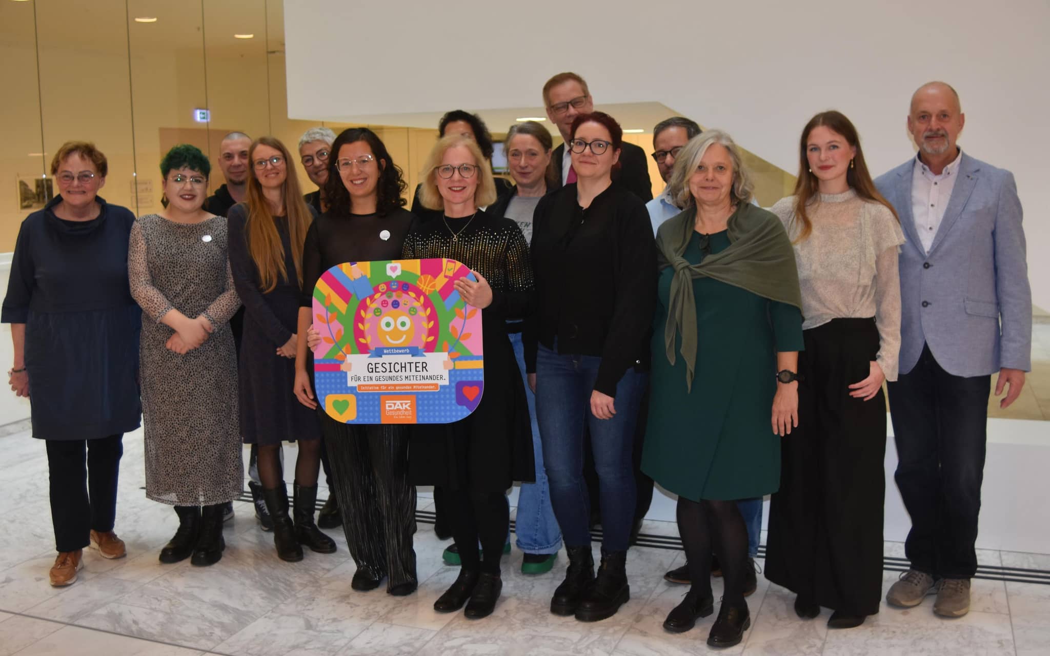 Gruppe: Gesichter-Wettbewerb: Gesundes Miteinander Brandenburg