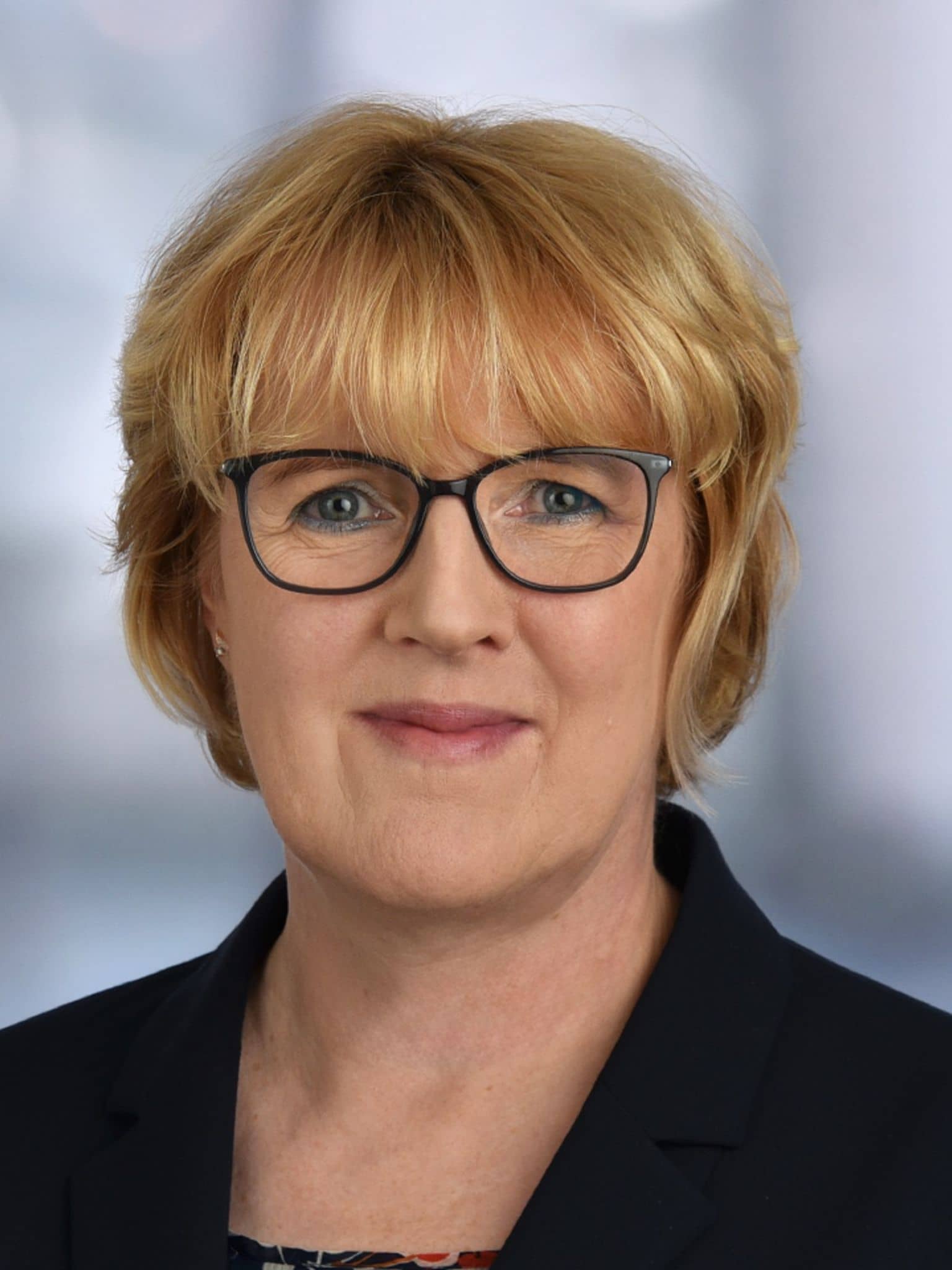 Dr. Karen Klees