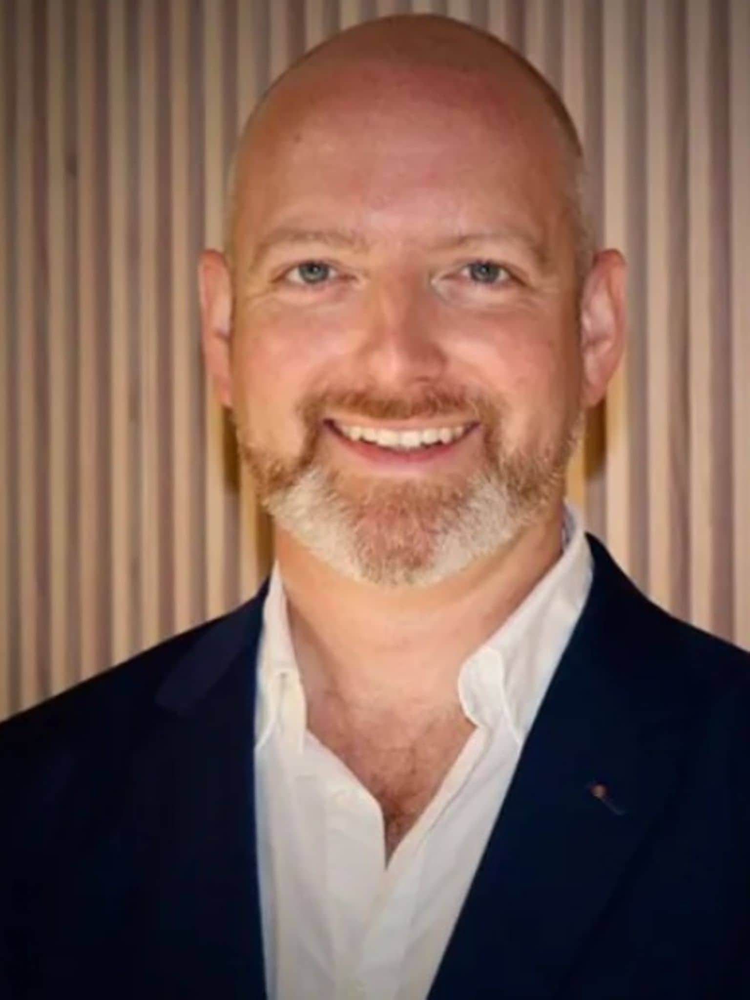 Portrait: Prof. Björn Schumacher