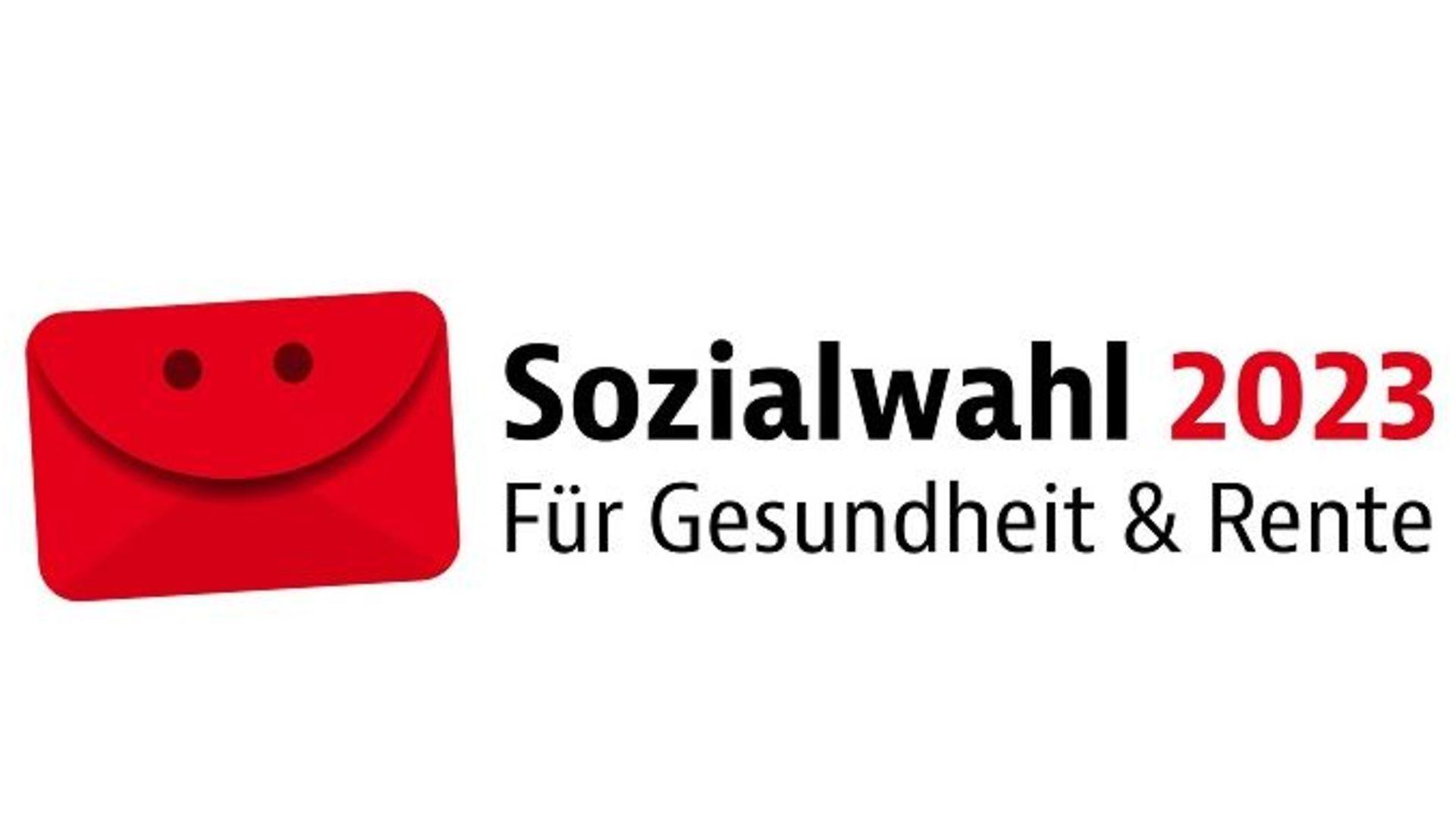 Logo der Sozialwahl 2023: Illustration eines roten Briefumschlags mit Augen und Mund sowie dem Text "Für Gesundheit und Rente."