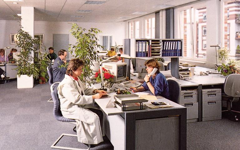 Bild: Einblick in ein DAK-Büro 1989