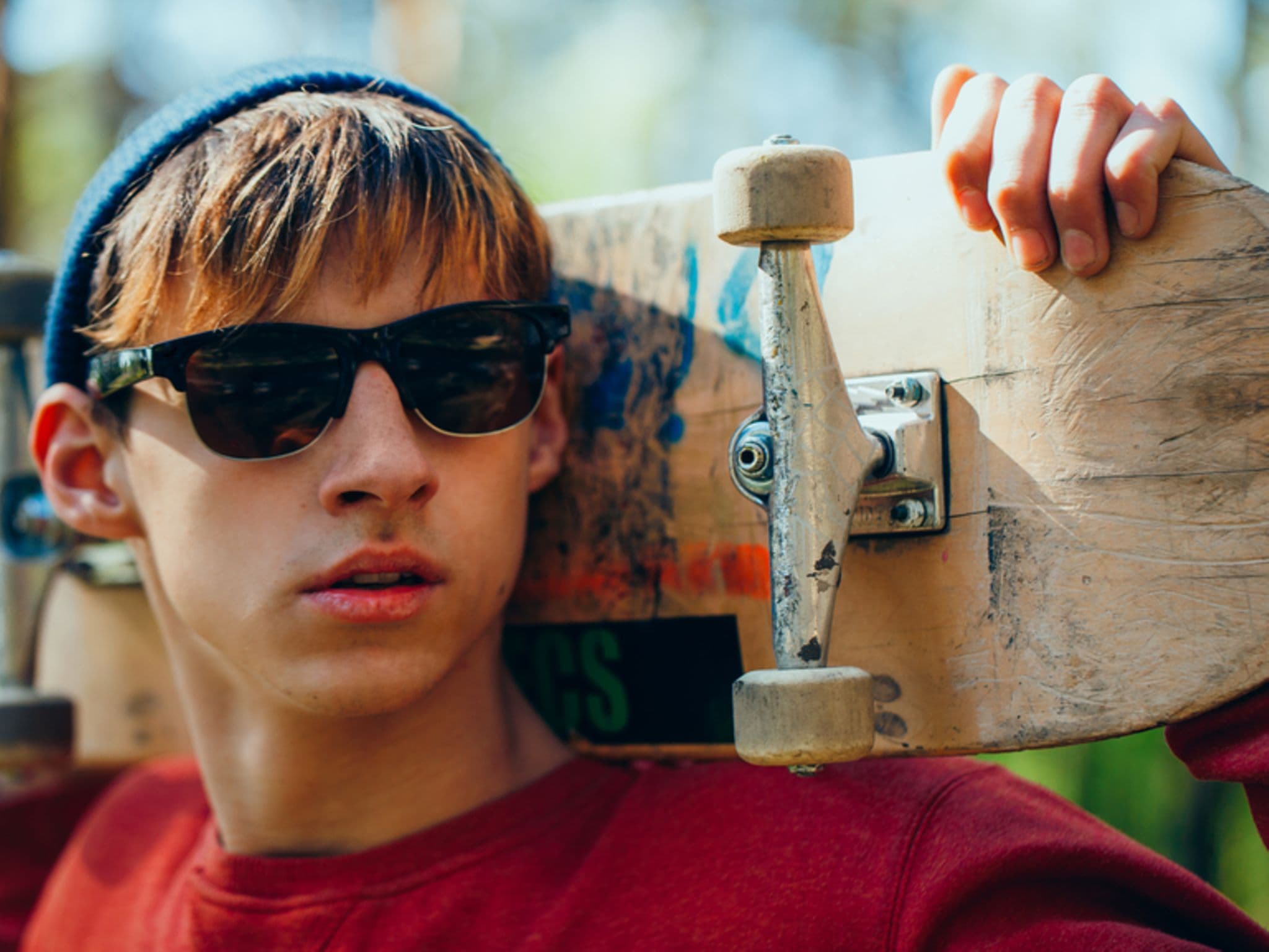 Symbolbild für alles über Sperma: Ein Teenagerjunge mit seinem Skateboard