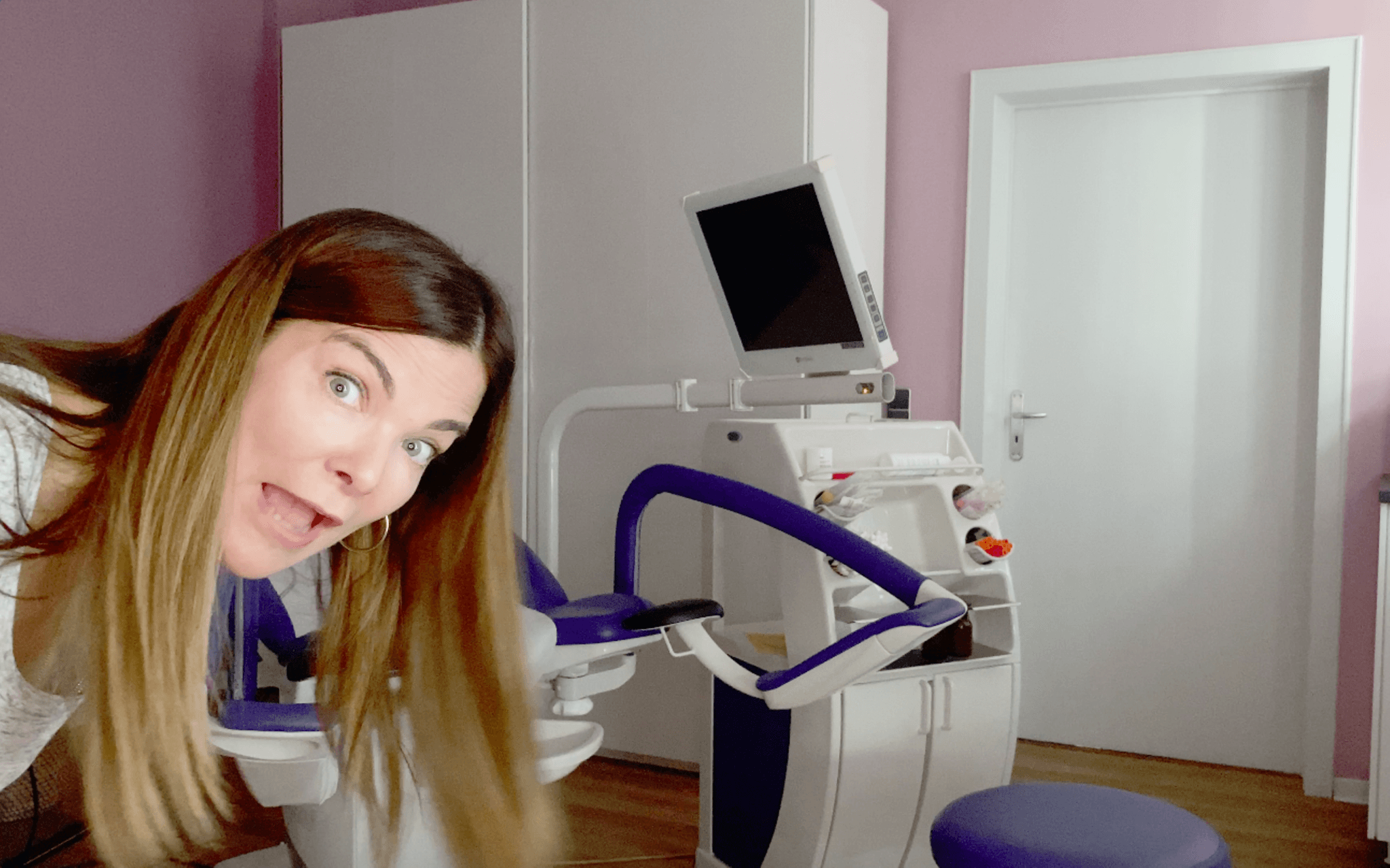 Symbolbild für erste Besuch beim Frauenarzt: Dr. Sheila de Liz