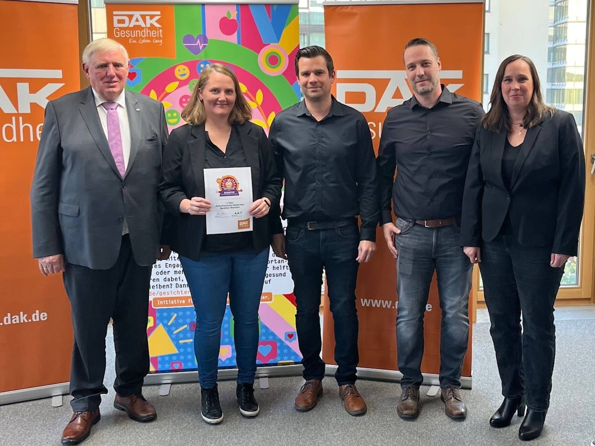Platz 2 in Nordrhein-Westfalen Wettbewerb Gesichter für ein gesundes Miteinander 2024.