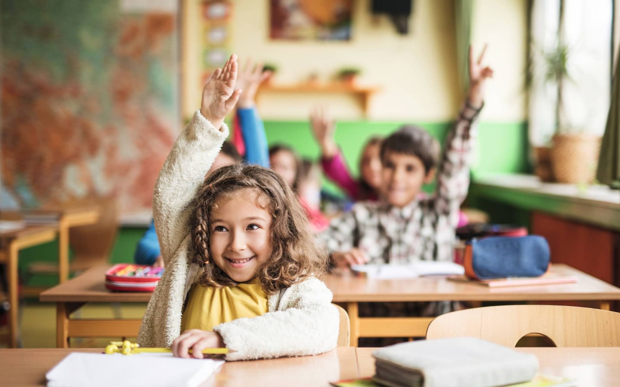 Bild: Mädchen in einer Schulklasse