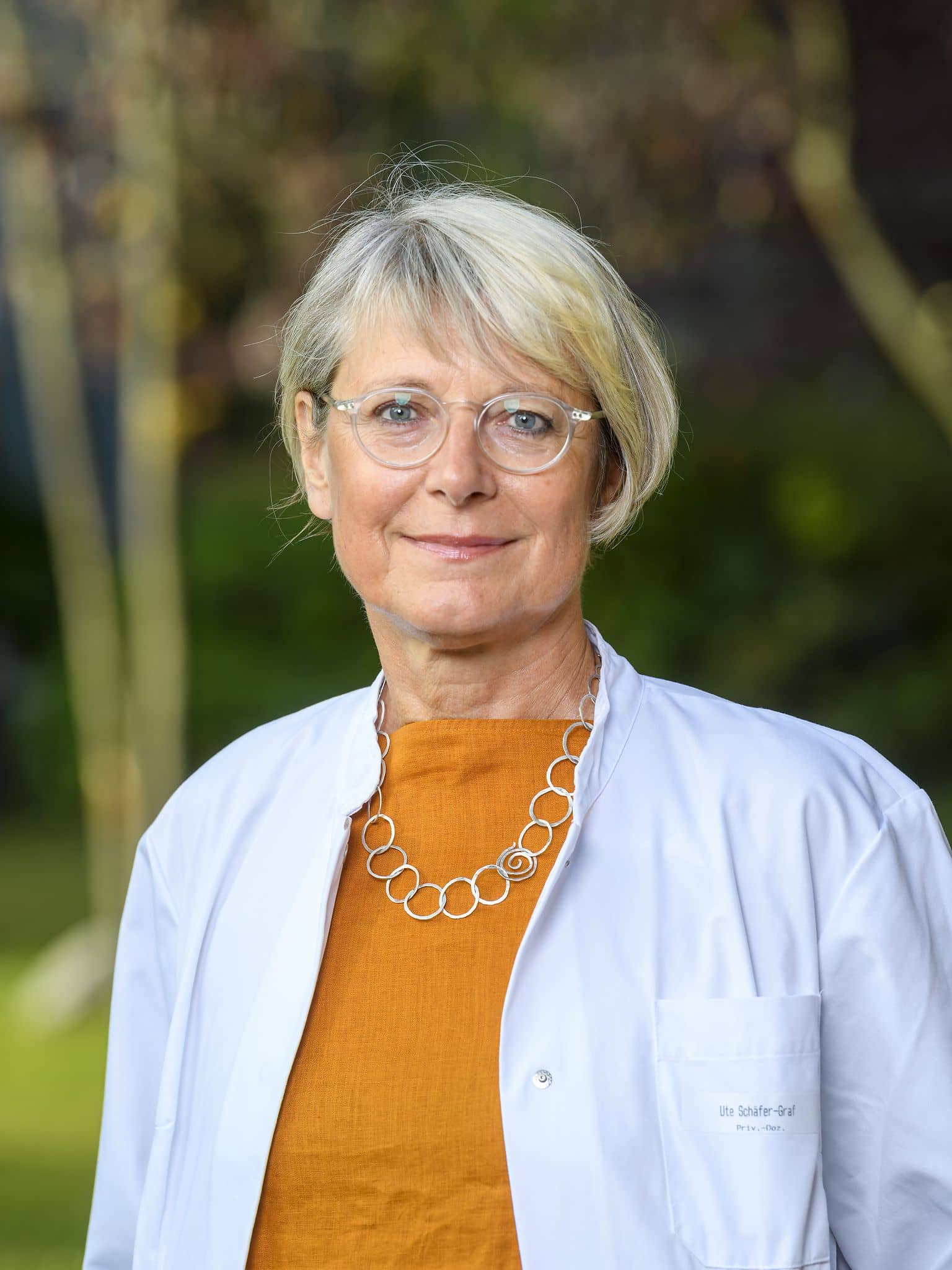 Schwanger mit Übergewicht und Adipositas: Prof. Ute Schäfer-Graf erklärt, worauf Schwangere achten sollten