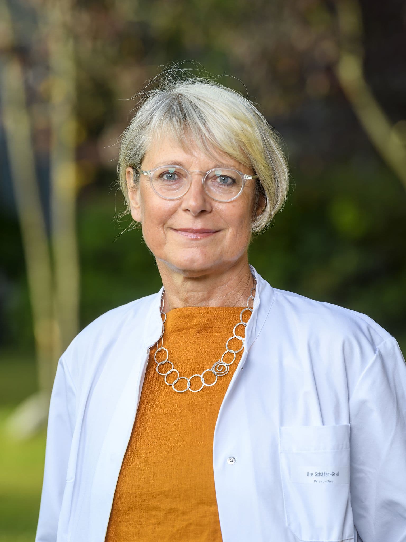 Schwanger mit Übergewicht und Adipositas: Prof. Ute Schäfer-Graf erklärt, worauf Schwangere achten sollten